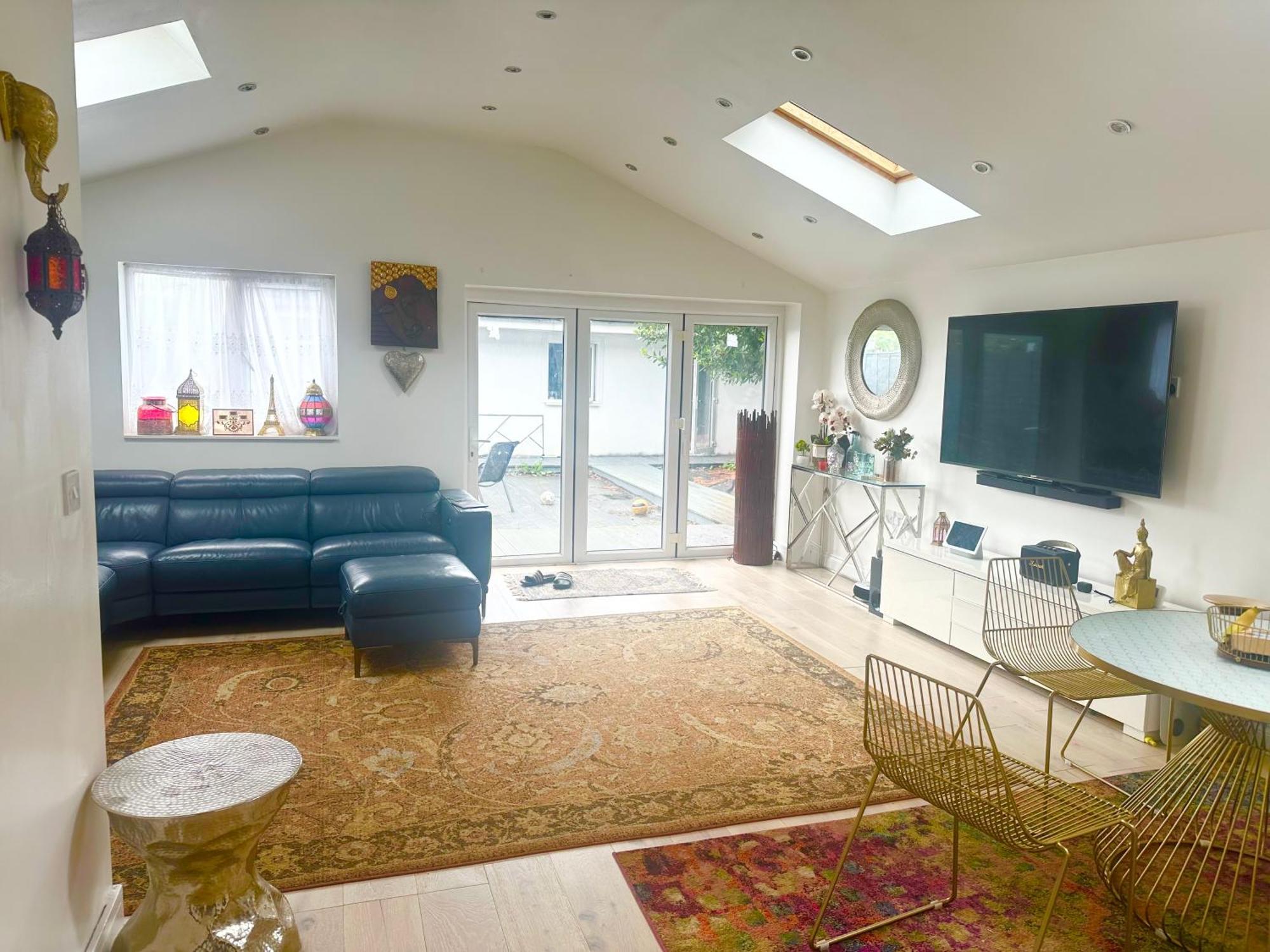 Beautiful Home In London With Easy Access To Central London Саттон Екстер'єр фото